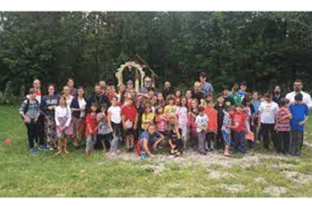 Episcopia Canadei organizează o tabără de vară pentru tineri români într-o localitate din regiunea Quebec